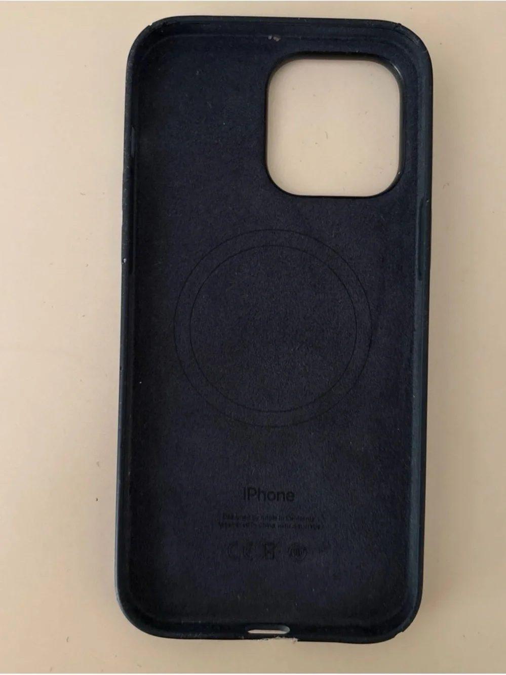 Apple Silicone iPhone Case - Black 14 pro max